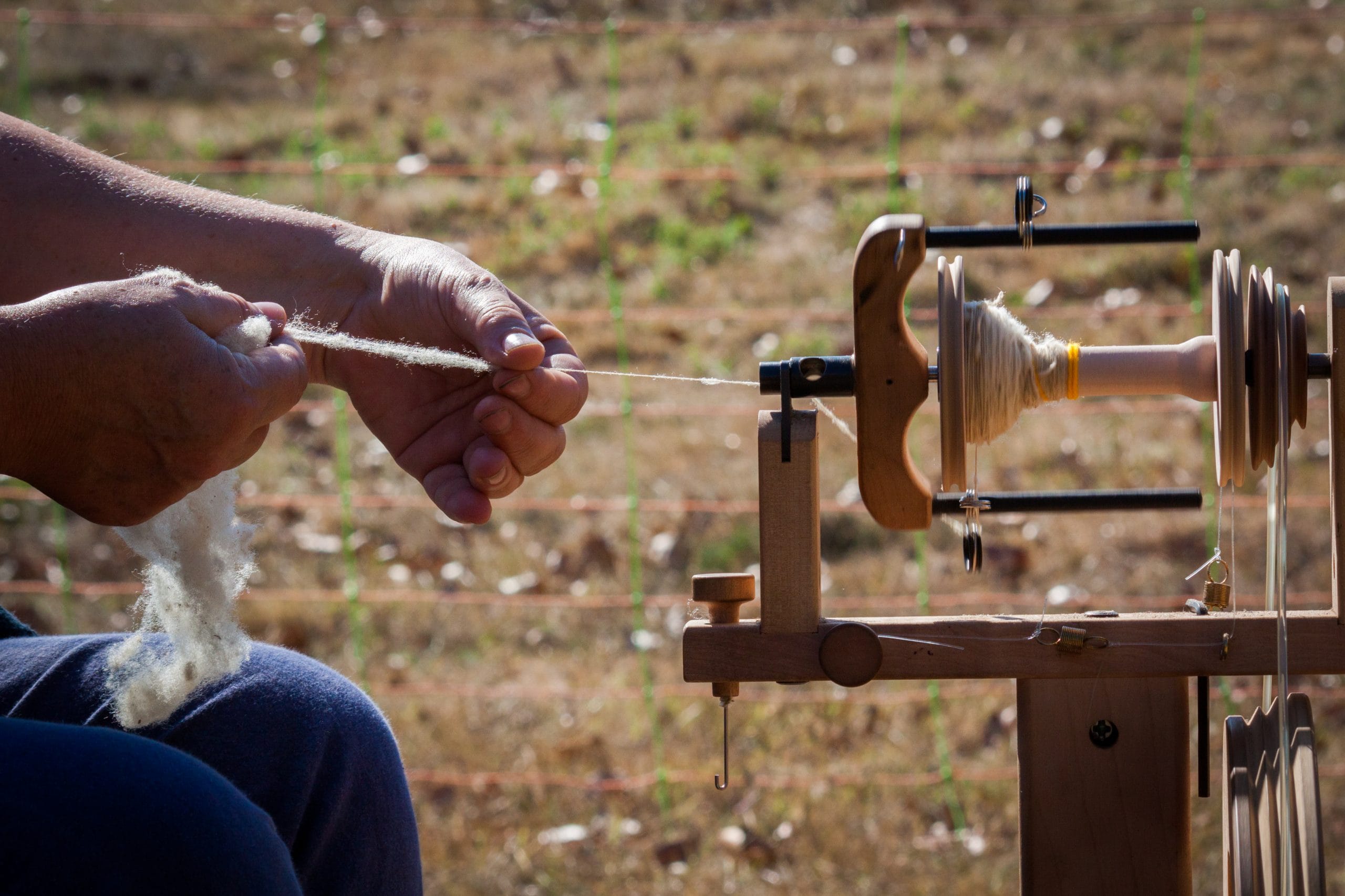 filage-au-rouet filage au rouet ferme du lambert