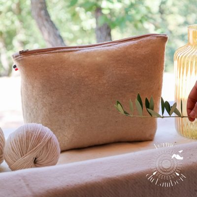 Trousse en laine feutrée